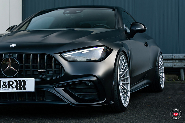 Фото дисков Vossen S17-04 Глянцевый лак на Mercedes-Benz CLE
