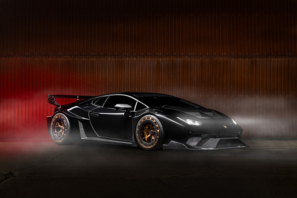 Фото дисков Brixton Forged PF7 Aerotech Глянцевая бронза на Lamborghini Huracan