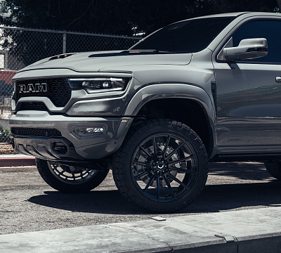 Фото дисков Vossen VFX-01 на Ram 1500 V