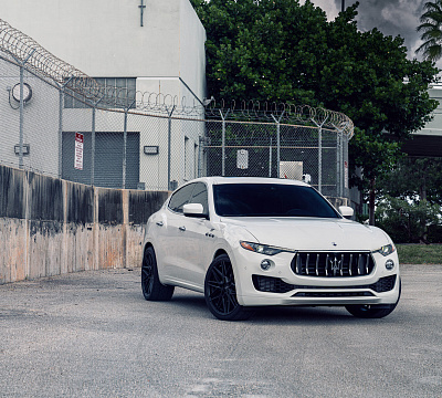 Фото дисков Vossen HF-7 на Maserati Levante