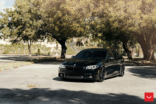 Фото дисков Vossen HF-1 Черный сатин на BMW 5/M5 (F10)