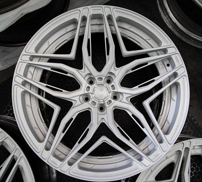 ADV.1 ADV005F M.V2 Advanced Series