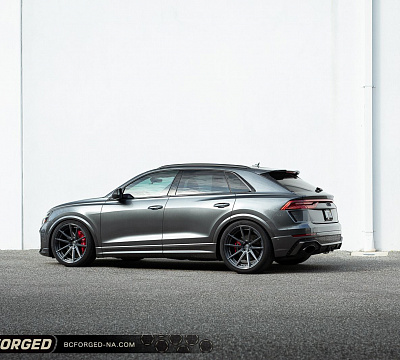 Фото дисков BC Forged HCA191 на Audi Q8