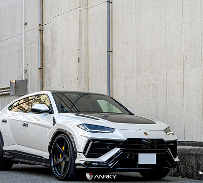 Фото дисков Anrky RS5.3 на Lamborghini Urus