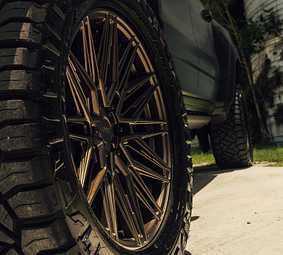 Фото дисков Vossen HF6-5 на Ram 1500 V