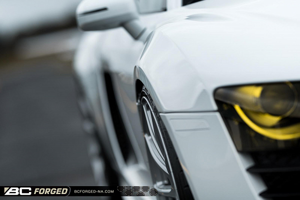 Фото дисков BC Forged RZ10 Глянцевый лак на Audi R8 (Typ 42)