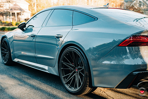 Фото дисков Vossen M-X6 Сатиновая бронза на Audi A/RS 7 (4K)