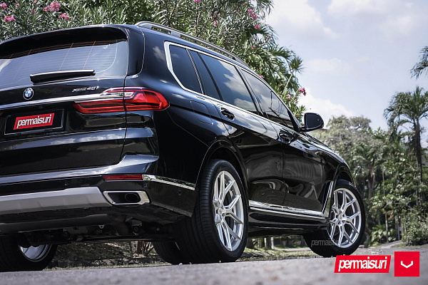 Фото дисков Vossen HF-5 Серебро на BMW X7 (G07)
