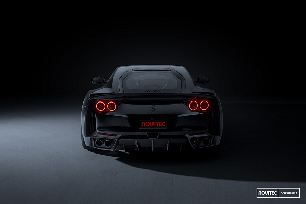 Ferrari 812