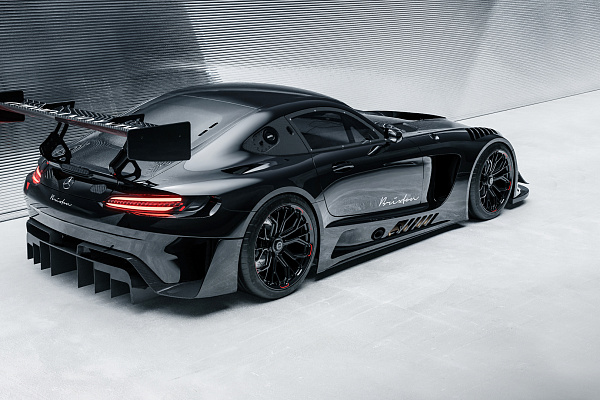 Фото дисков Brixton Forged PF10-RS Черный глянец на Mercedes-Benz AMG GT I