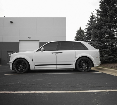 Фото дисков Brixton Forged LX01 на Rolls-Royce Cullinan