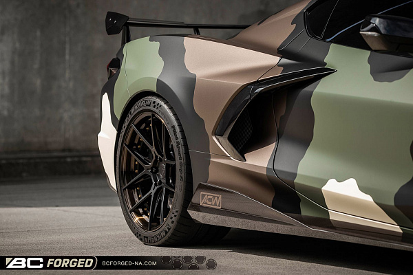 Фото дисков BC Forged HCA381 Черный матовый на Chevrolet Corvette C8