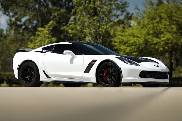 Фото дисков BC Forged RZ05 Черный сатин на Chevrolet Corvette C7