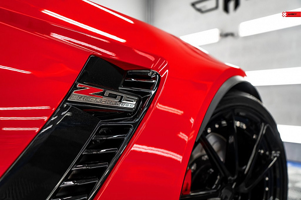 Фото дисков Anrky AN23 Черный глянец на Chevrolet Corvette C7
