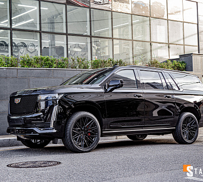 Фото дисков Vossen HF6-5 на Cadillac Escalade V
