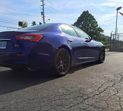Фото дисков HRE FF01 на Maserati Ghibli