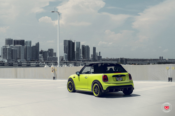 Фото дисков Vossen GEN-02 (3-piece) Черный сатин на MINI Cooper IV