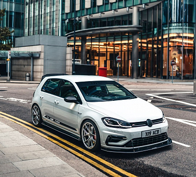 Фото дисков Bola FLE на Volkswagen Golf VII