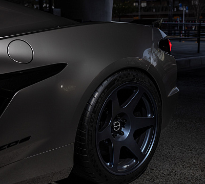 Фото дисков Brixton Forged RS01 на Chevrolet Corvette C8