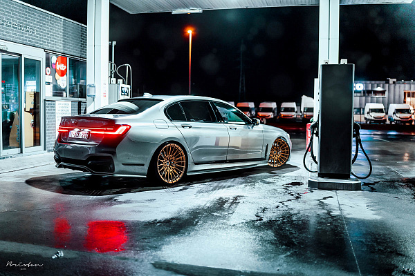 Фото дисков Brixton Forged HS1 Сатиновая медь на BMW 7 (G11/G12)