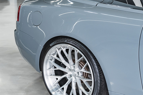 Фото дисков Anrky AN30 Глянцевый лак на Rolls-Royce Wraith