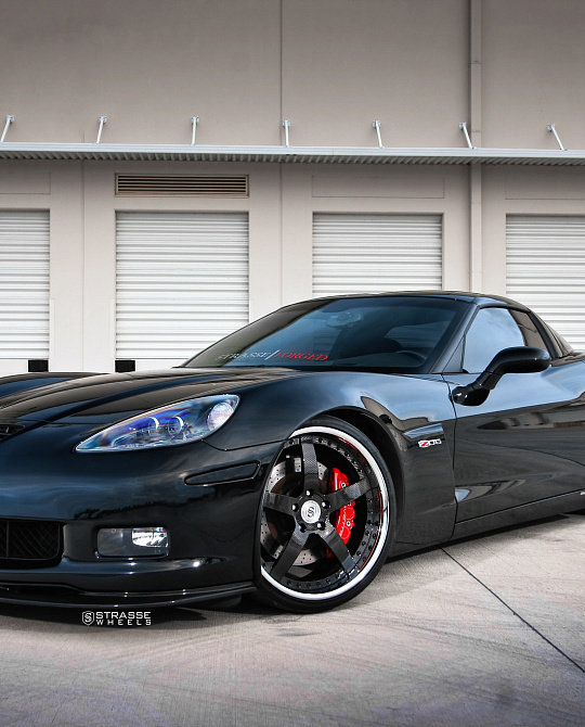 Фото дисков S5 Signature Другой цвет на Chevrolet Corvette C6
