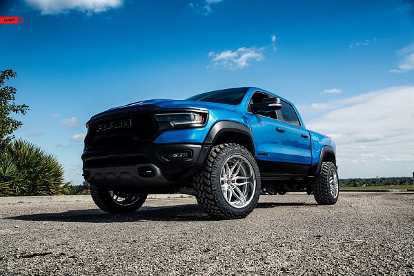 Фото дисков Anrky AN36 Сатиновый лак на Ram 1500 V