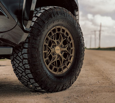 Фото дисков Vossen HFX-1 (6-Lug) на  Toyota Tacoma IV