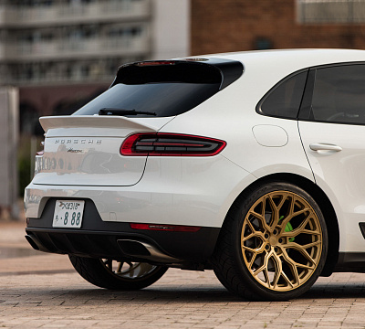 Фото дисков Vossen HF-2 на Porsche Macan I