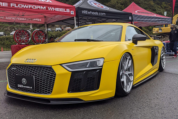 Фото дисков HRE P201 Серебро на Audi R8 (4S)