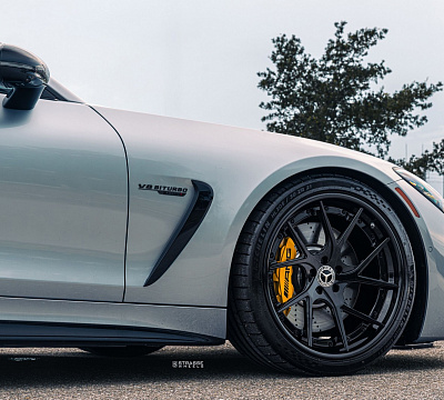 Фото дисков Strasse Wheels SM5RT Deep Concave FS на Mercedes-Benz AMG GT II
