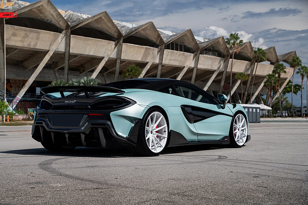 McLaren 600LT