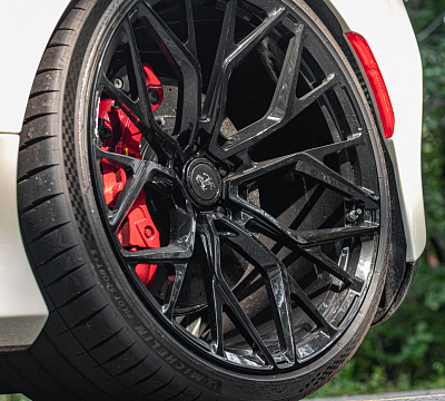 Фото дисков Brixton Forged PF10 на Ferrari F8