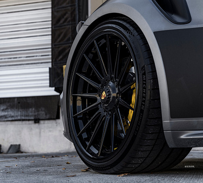 Фото дисков Strasse Wheels SV15 Deep Concave FS на Porsche 911 VIII