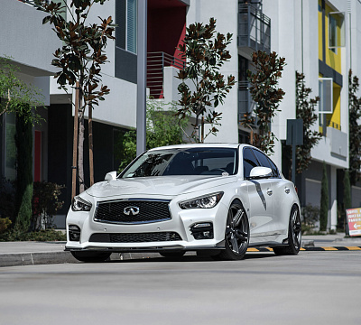 Фото дисков Vossen HF-1 на Infiniti Q50