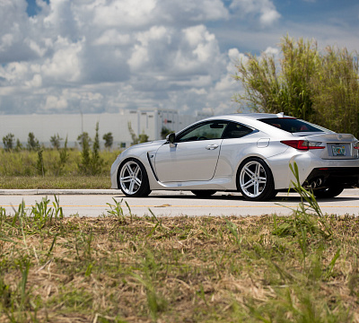 Фото дисков Vossen VFS-5 на Lexus RC