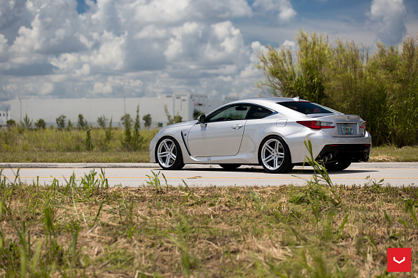 Фото дисков Vossen VFS-5 Серебро на Lexus RC