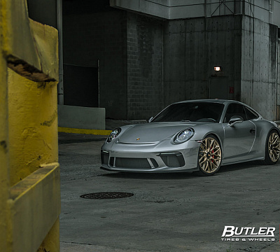 Фото дисков HRE P200 на Porsche 911 VII