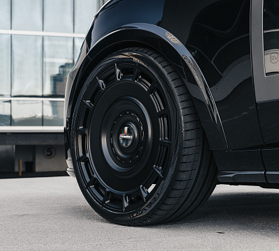 Фото дисков Vossen UV-7 на Land Rover Range Rover V