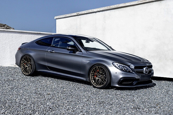 Фото дисков Bola FLZ Сатиновая бронза на Mercedes-Benz C-Class (W205)