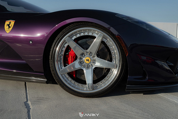 Фото дисков Anrky RS5.3 Полированный лак на Ferrari 812