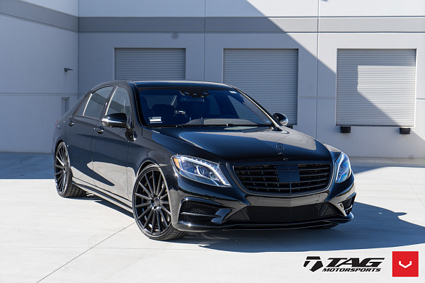 Фото дисков Vossen VFS-2 Черный сатин на Mercedes-Benz S-Class (W222, C217)