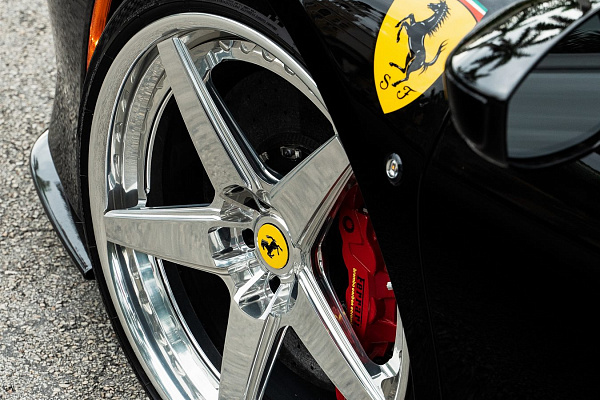 Фото дисков Anrky RS5.3 Полированный лак на Ferrari F8