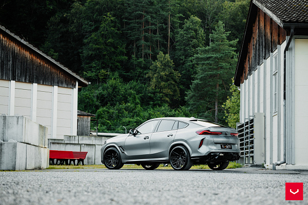 Фото дисков Vossen HF-7 Черный глянец на BMW X6/X6 M (G06/F96)