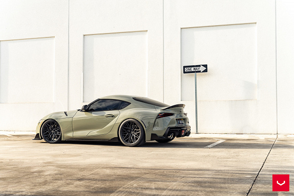 Фото дисков Vossen HF-7 Черный сатин на Toyota Supra A90