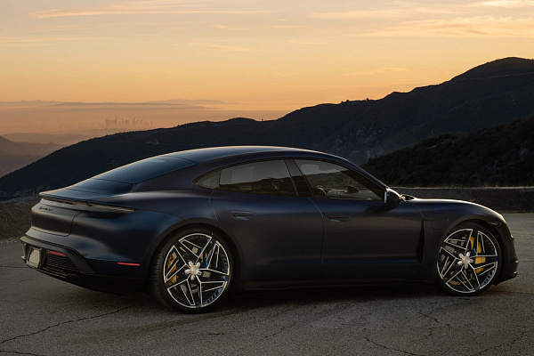 Porsche Taycan