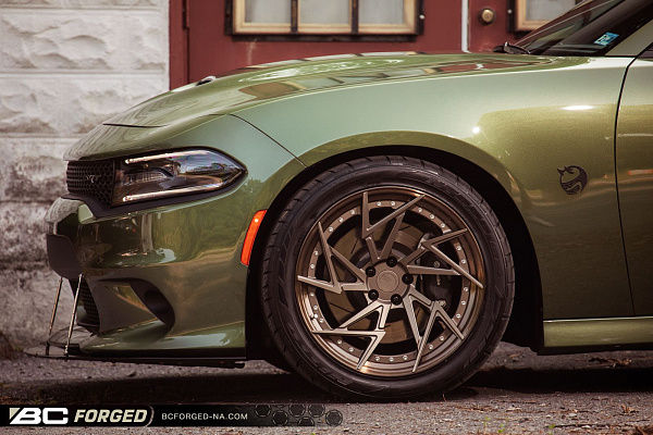 Dodge Charger SRT