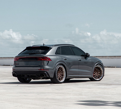 Фото дисков Anrky S3-X1 на Audi Q8