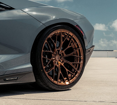 Фото дисков Anrky AN20 на Lamborghini Revuelto