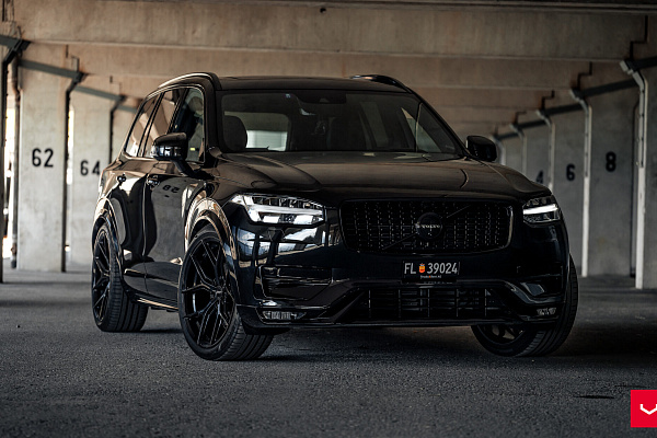 Фото дисков Vossen HF-5 Черный глянец на Volvo XC90 II